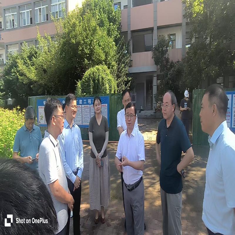巫永生带队督查民生实事票决项目完成情况