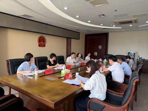 区人大常委会调研2026年上半年预算执行和2025年政府债务
管理情况